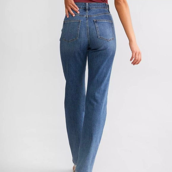 NWT The Relaxed Straight Stretch Jean by Willow + Root - Picture 2 of 6
